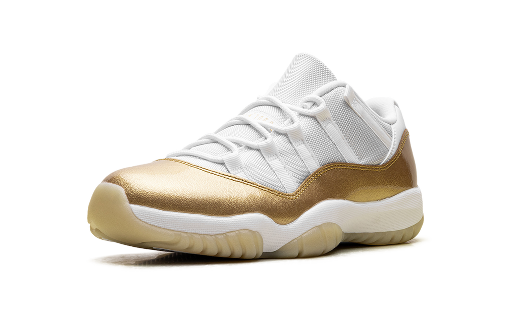 Air Jordan 11 Low WMNS Mother's Day AH7860 102