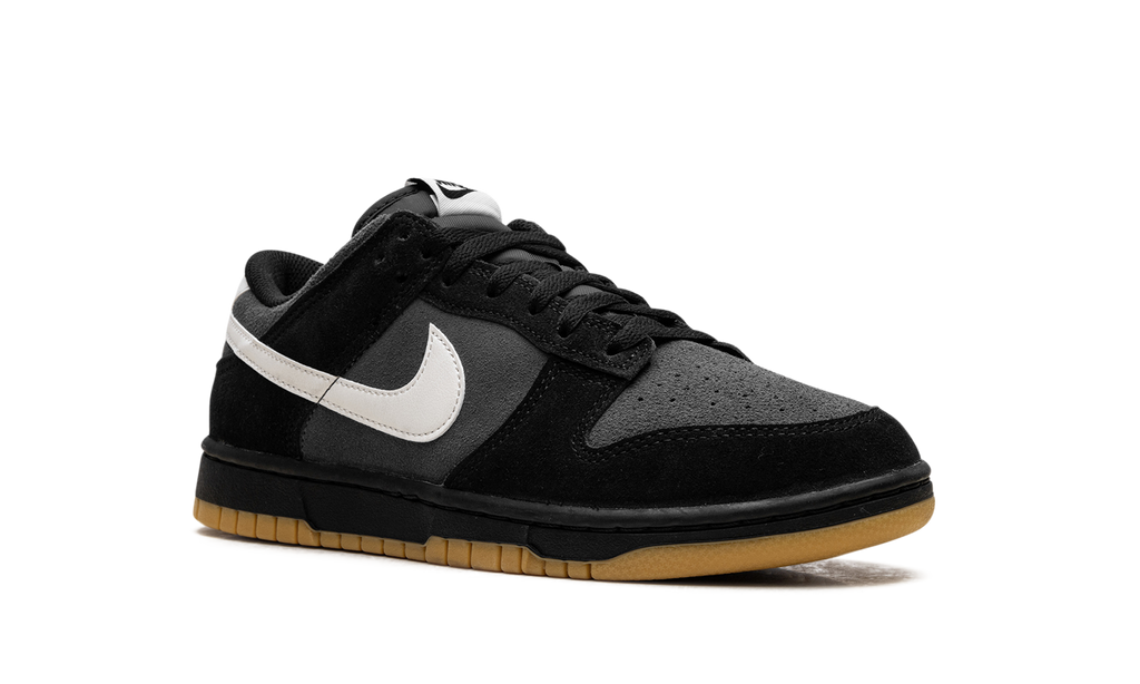 Dunk Low SE 7FS