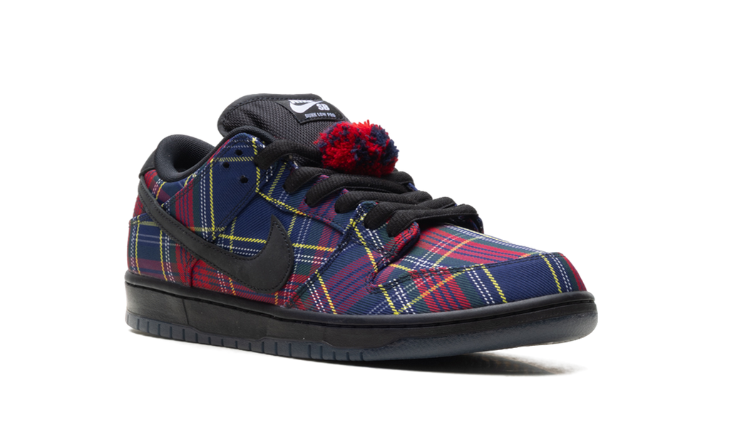 SB Dunk Low 7FS