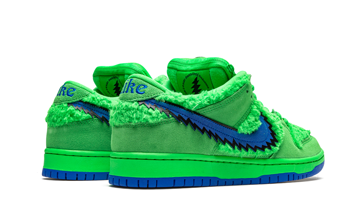 SB Dunk Low 3