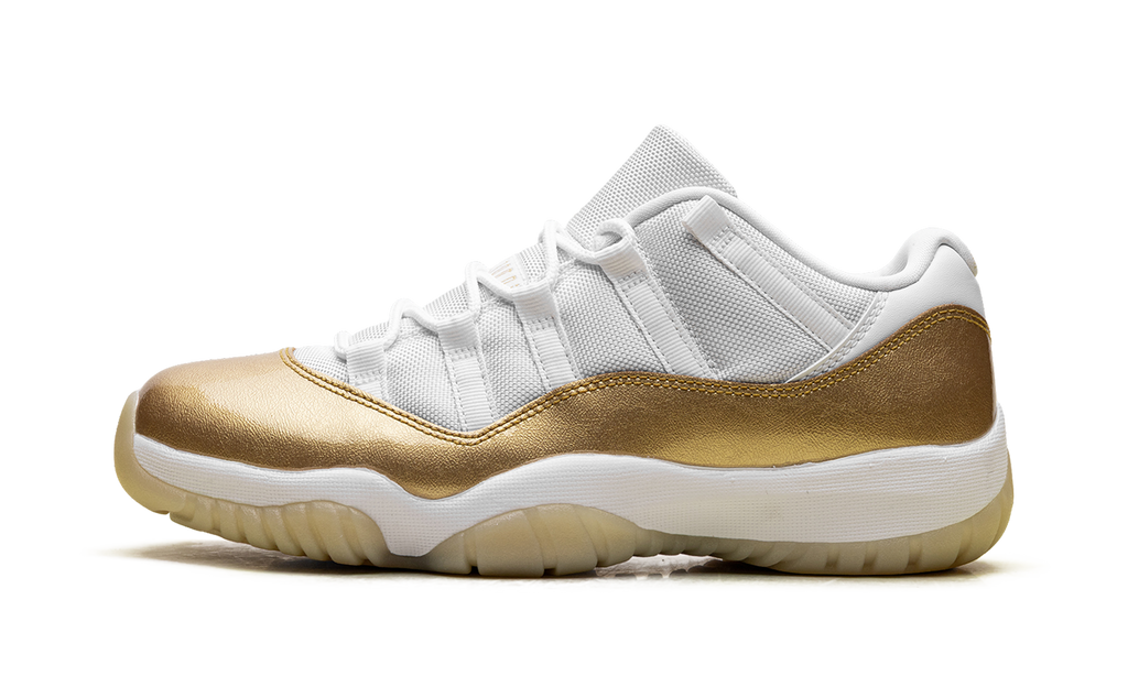 Air Jordan 11 Low WMNS Mother's Day AH7860 102