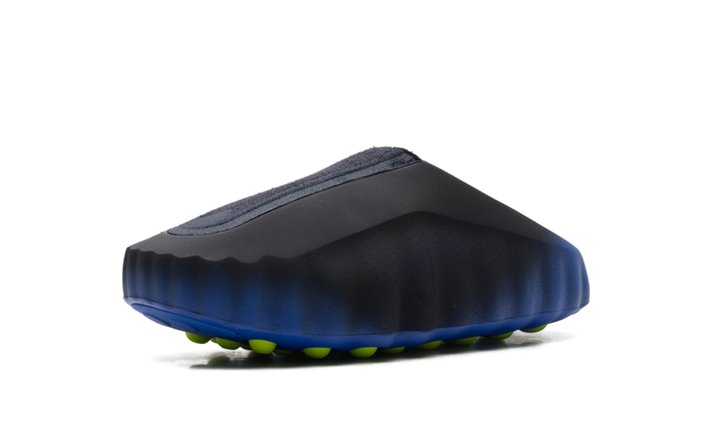 Mind 001 Flyknit 4