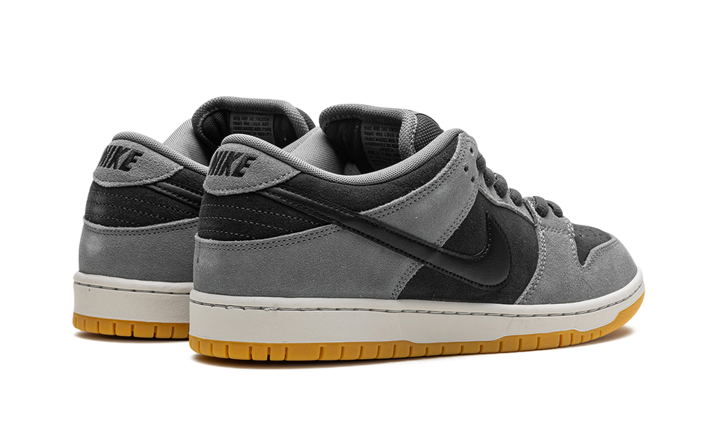 SB Dunk Low 3
