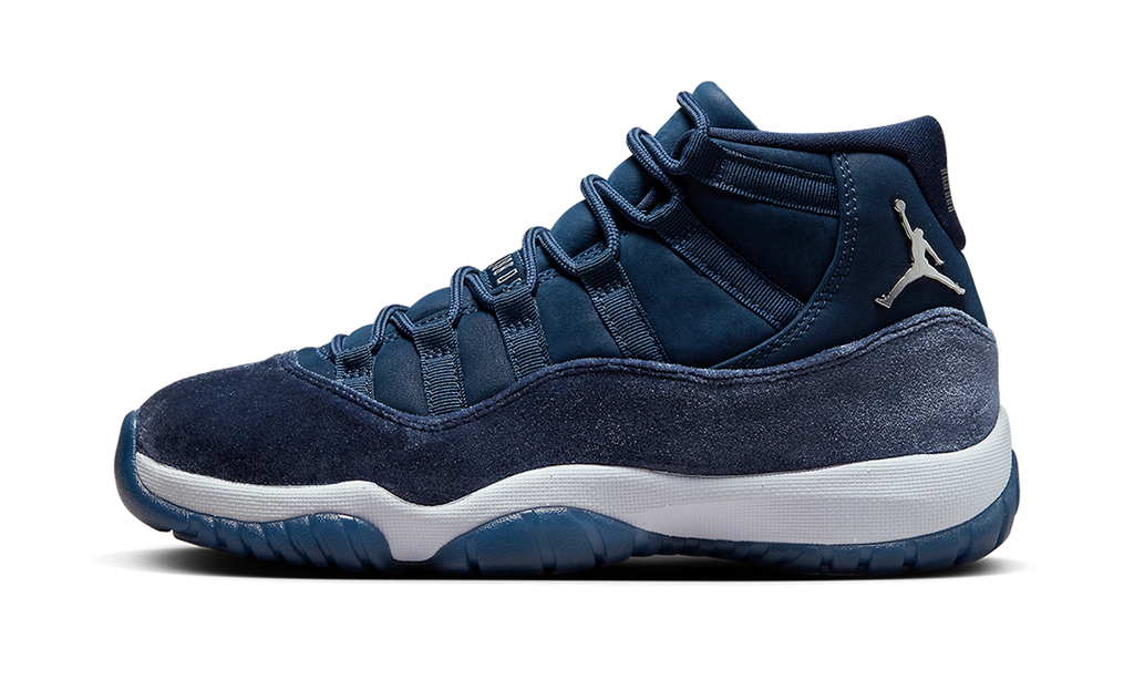 AIR JORDAN 11 VELVET WMNS Midnight Navy AR0715 441