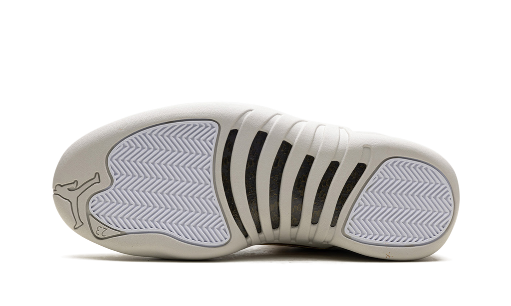 Air Jordan 12 WMNS 5